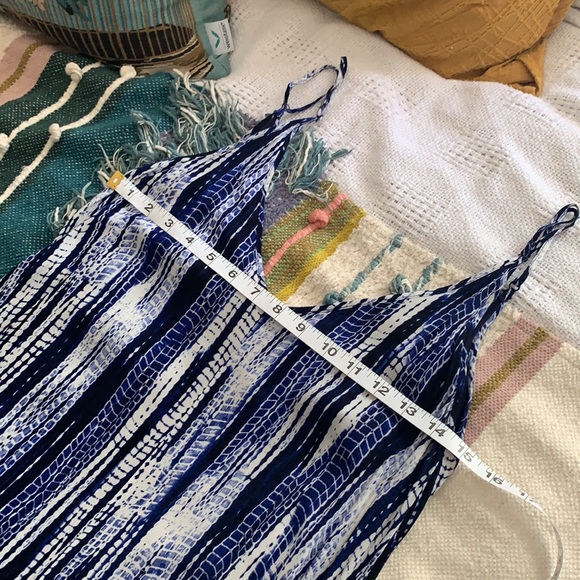 Cupcakes and Cashmere extra long maxi dress - Picture 10 of 14